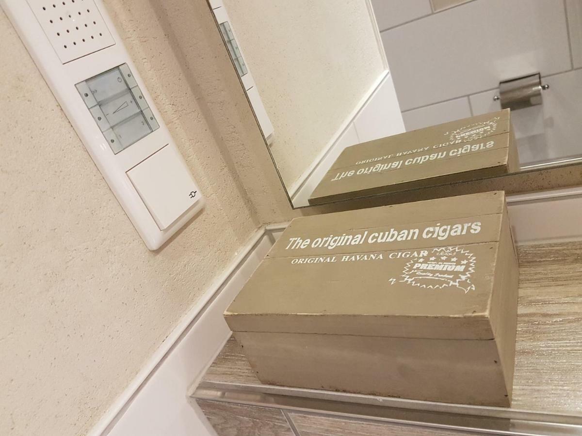 Ferienwohnung Oliver フリッツラー エクステリア 写真